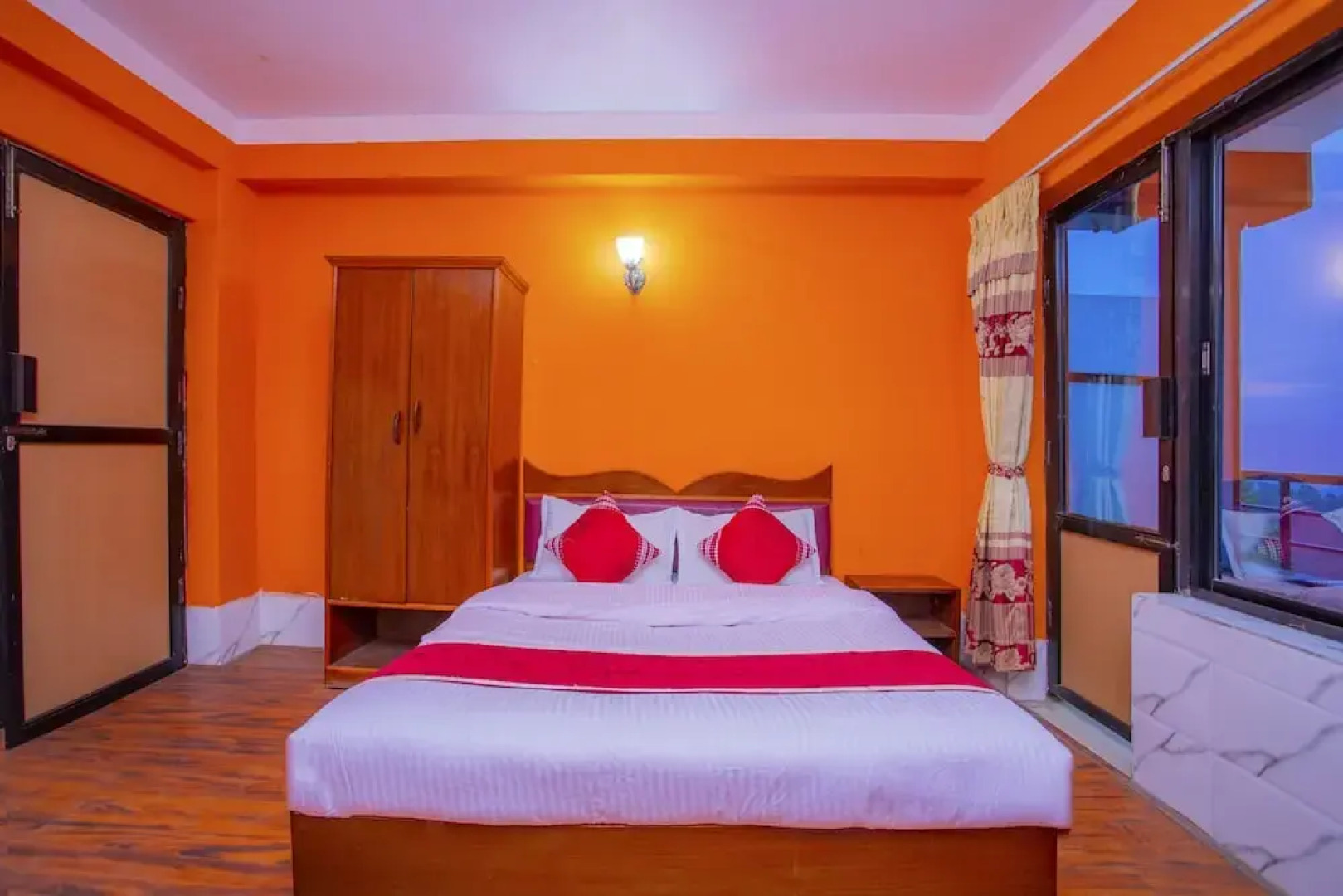 SPOT ON 430 Hotel Heaven Hill