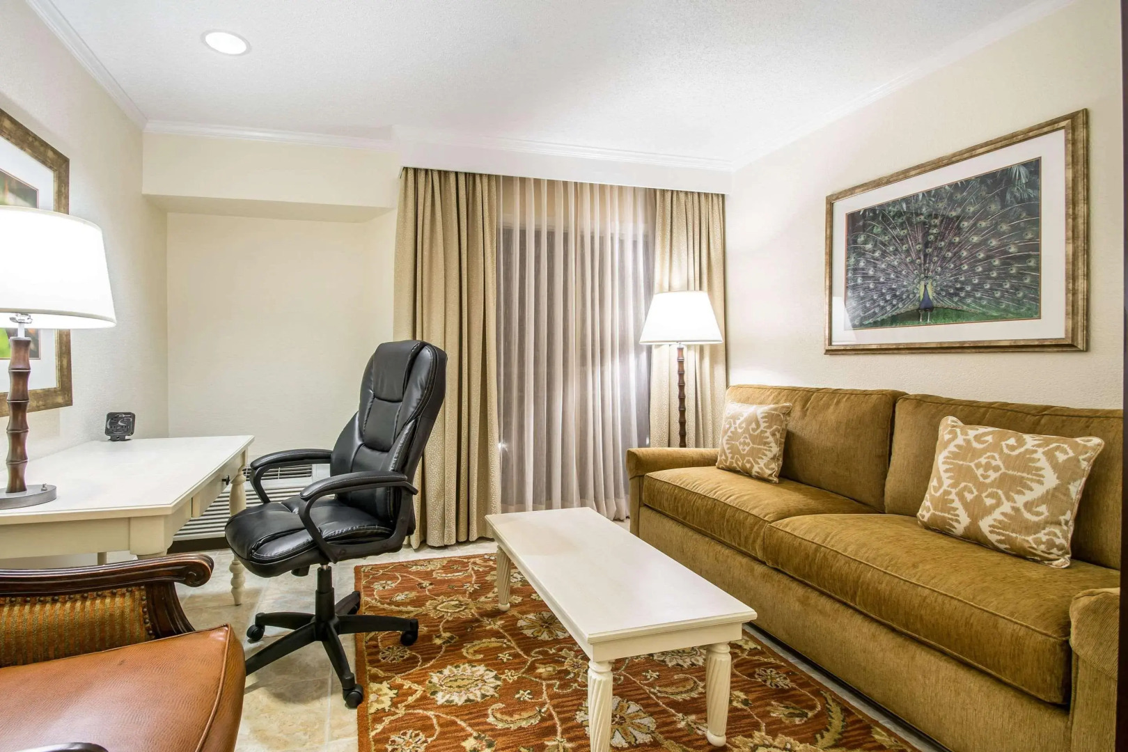 Comfort Suites Paradise Island