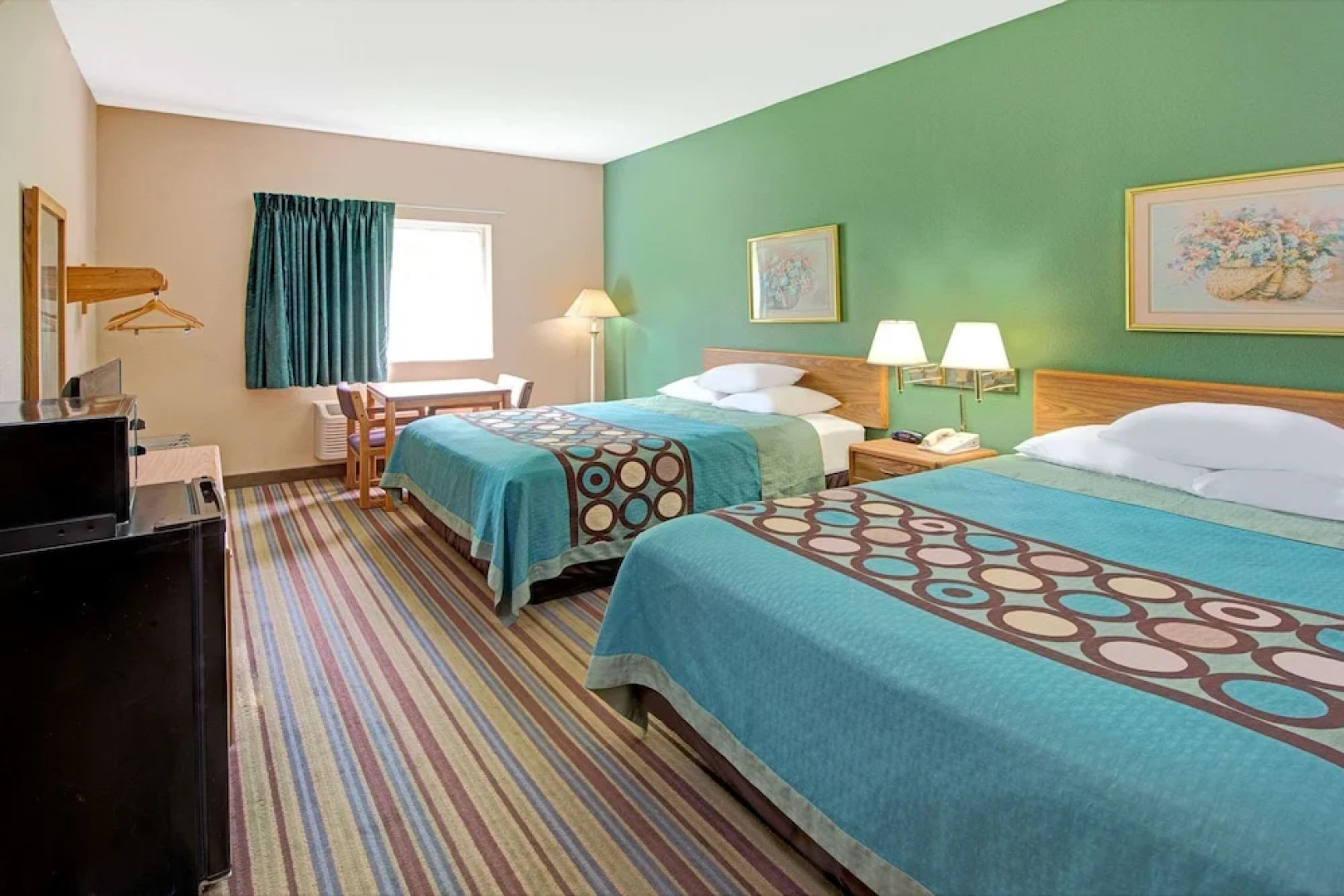 Super 8 Pontoon Beach IL/St. Louis MO Area