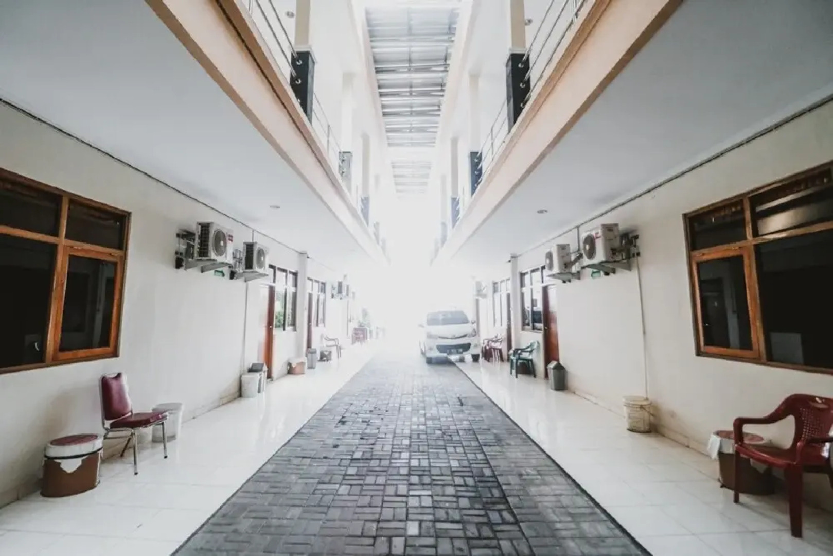 RedDoorz Plus @ Jalan Parangtritis 2