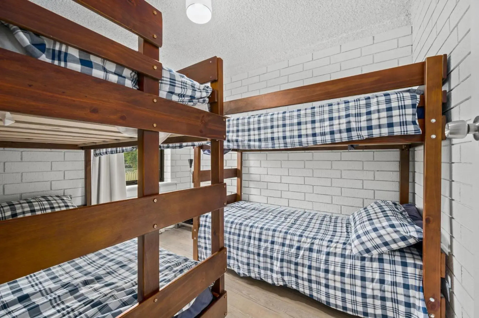 Sun & Surf Aldinga Beach Apartment