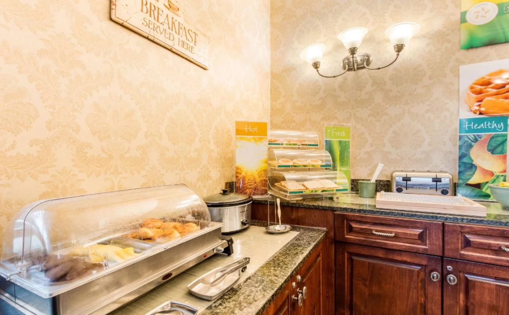 Quality Inn Pelham I-65 exit 246