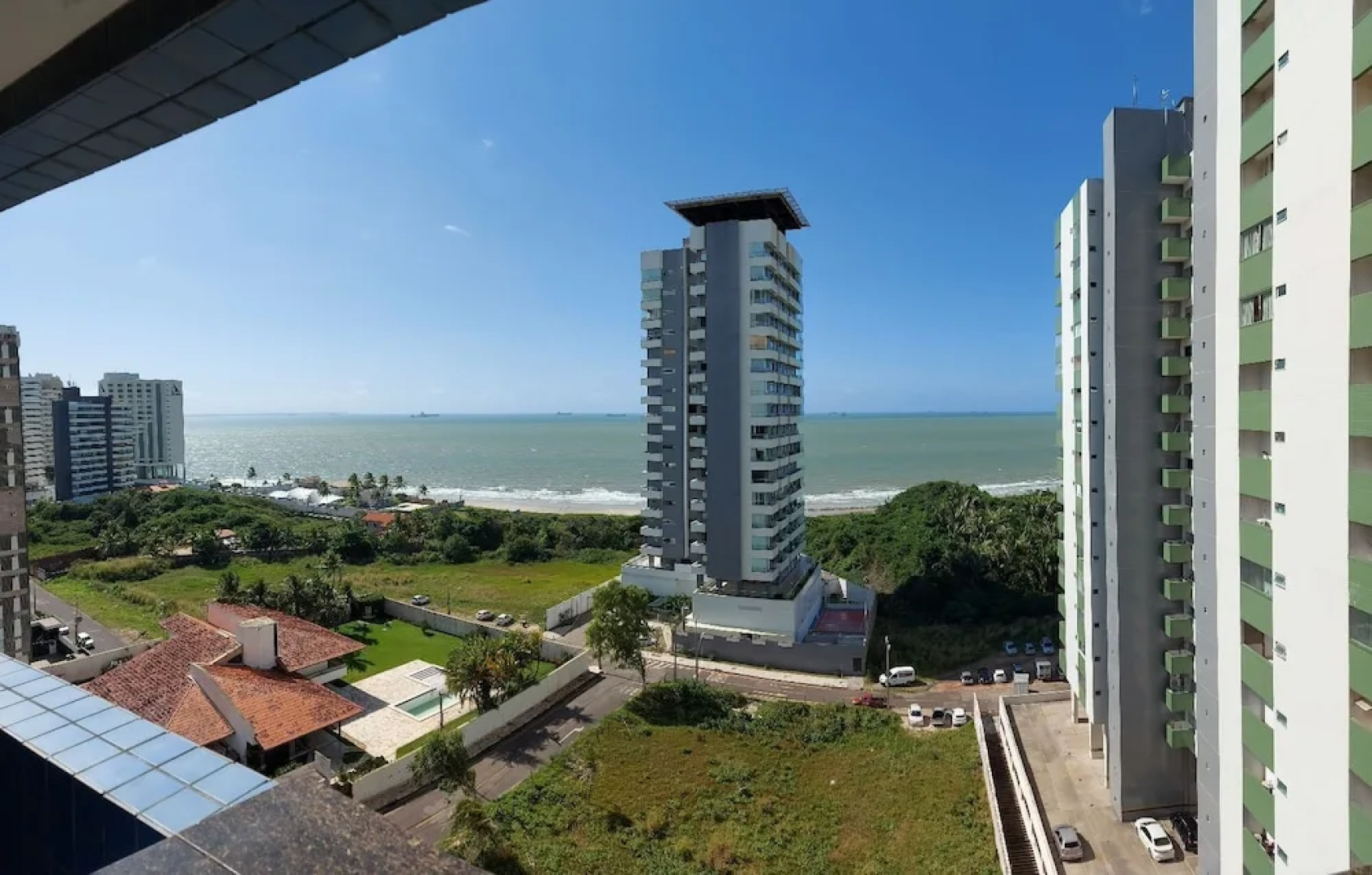Flat Biarritz - Ferreira Hospedagens