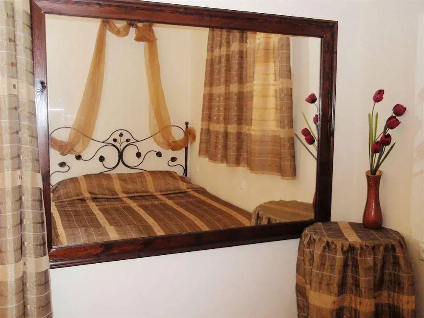 Villa Olga Apartments & Studios