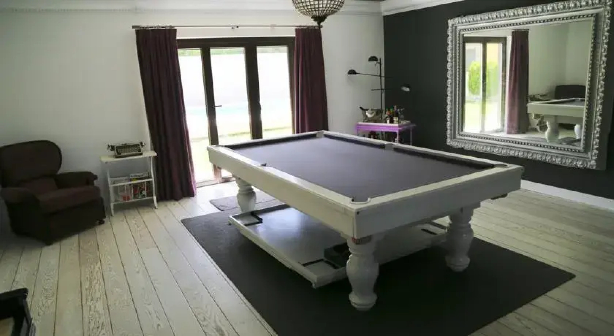 Beautiful Villa - 5 Bedrooms Near Sea and Golf