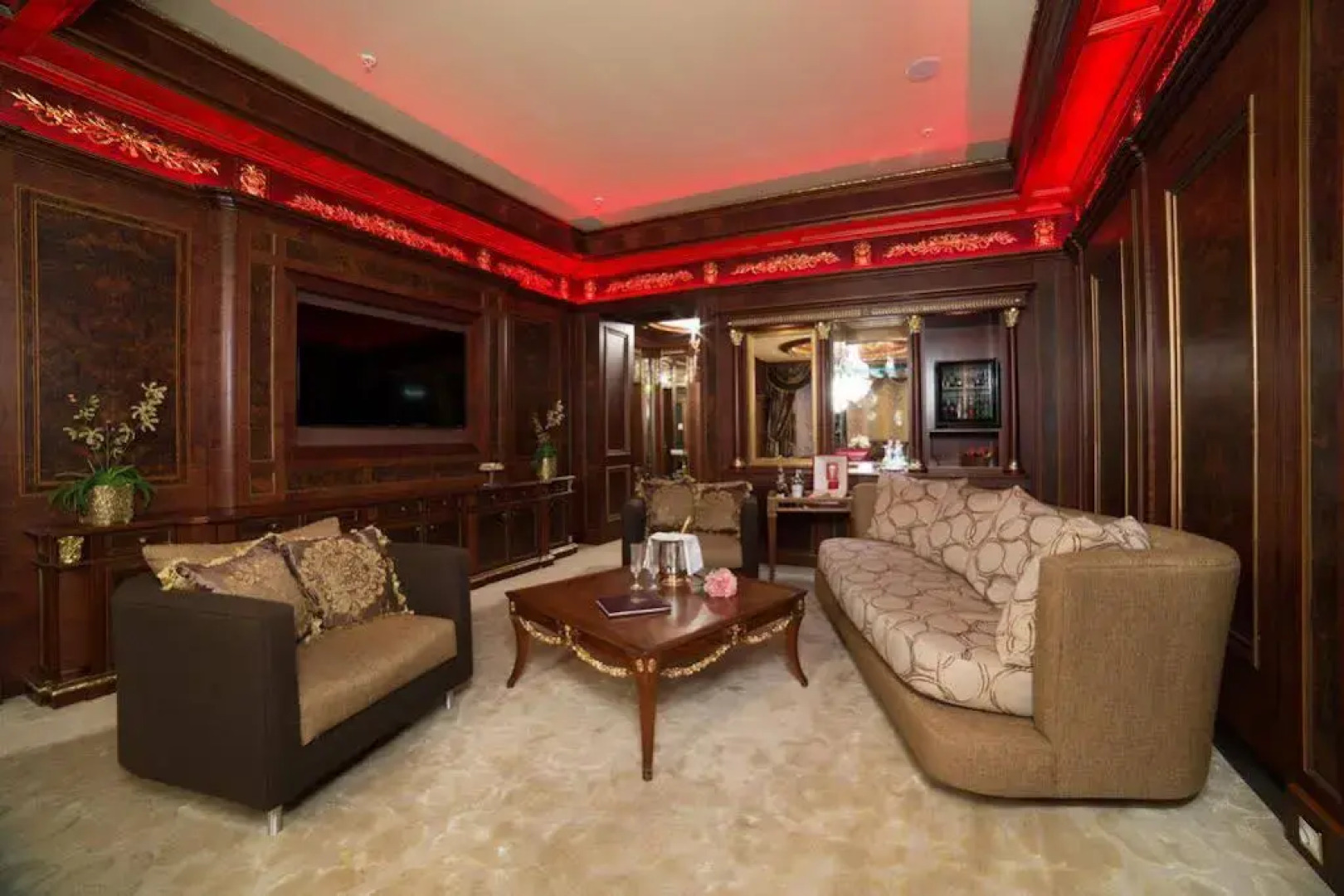 Royal Spa & Hotel Resort