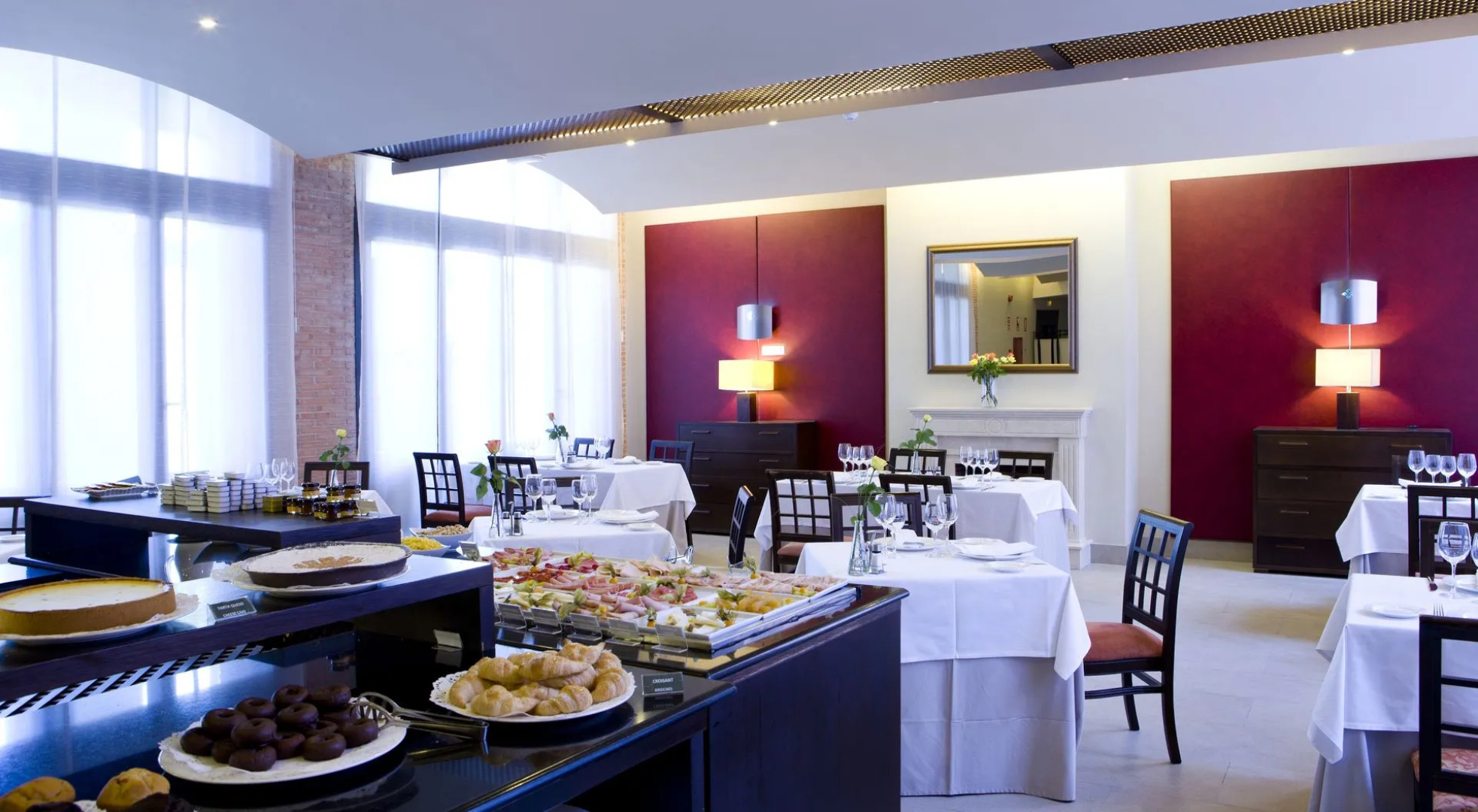 Intelier Airén Hotel