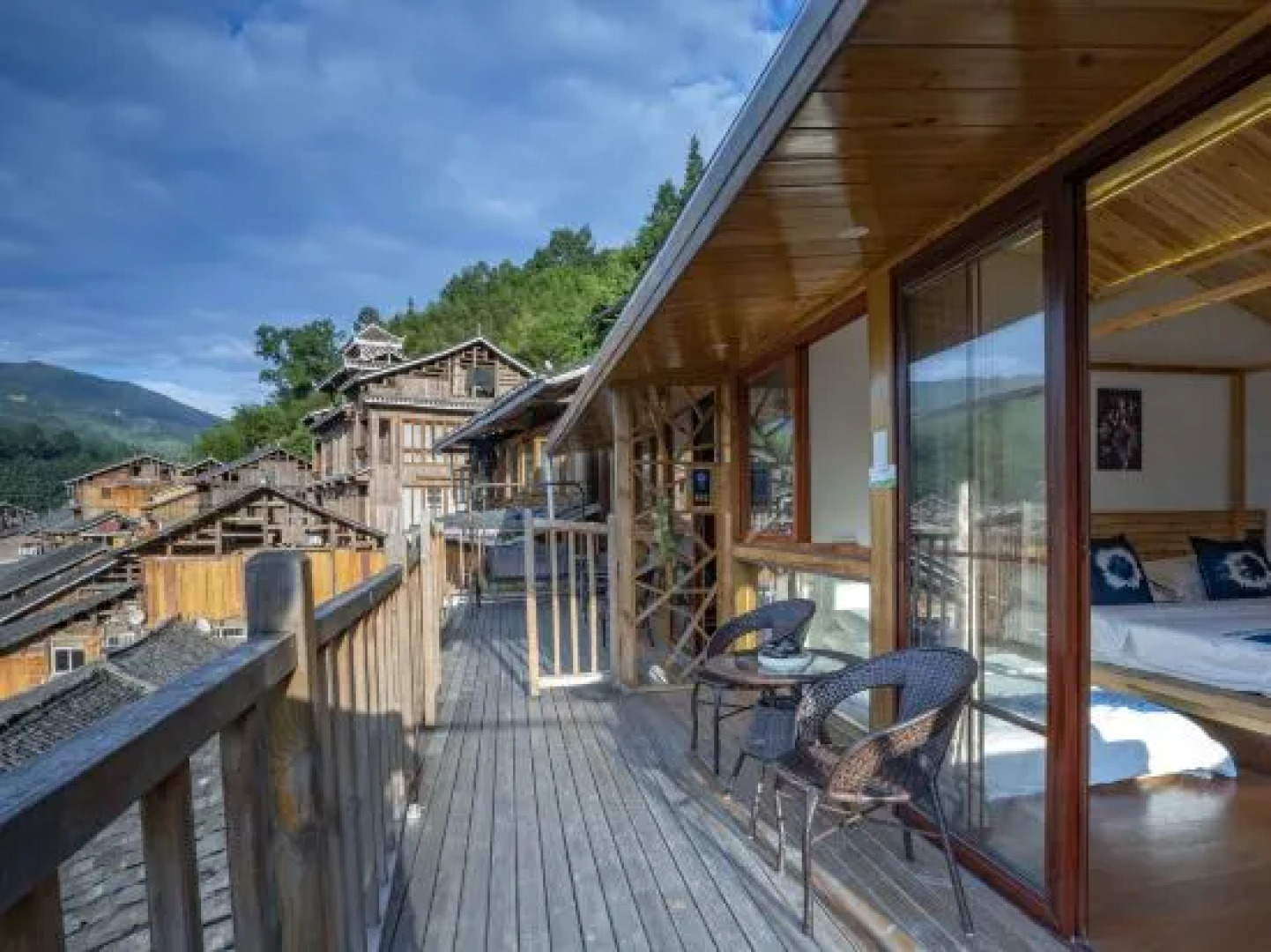 Zhaoxing Sidongju Boutique Inn