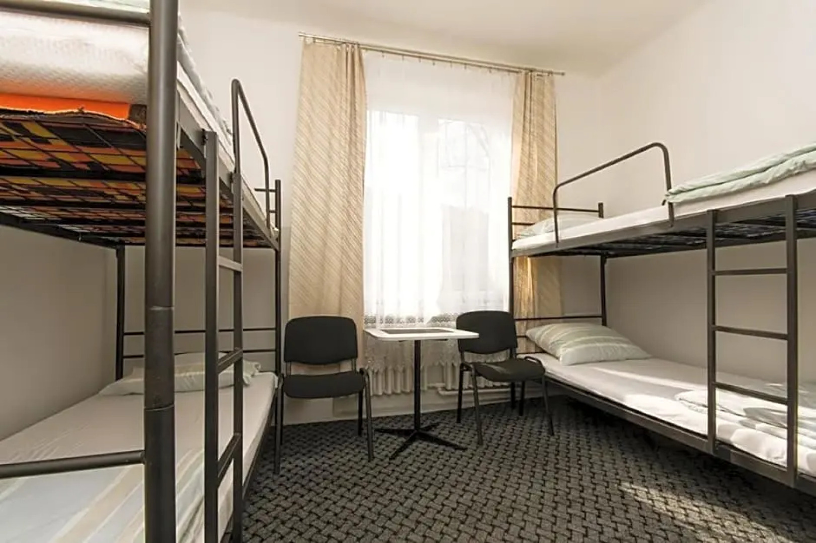 Noclegi PODZAMCZE PTTK