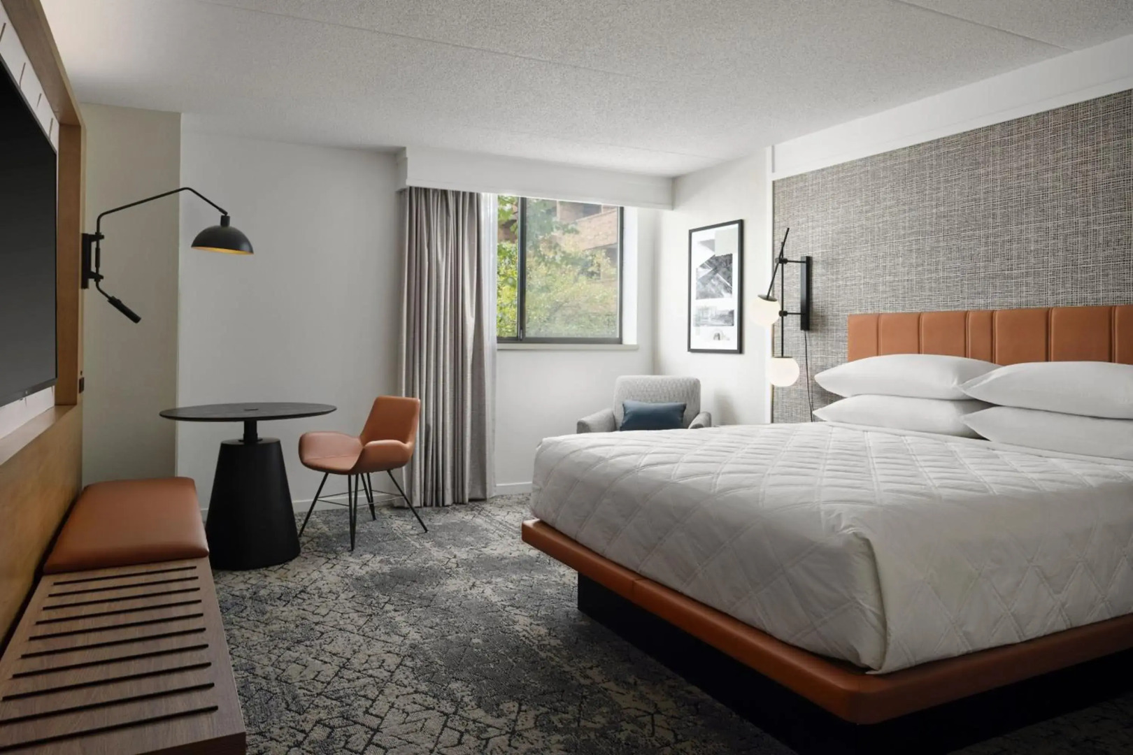 Sheraton Grand Rapids Airport Hotel