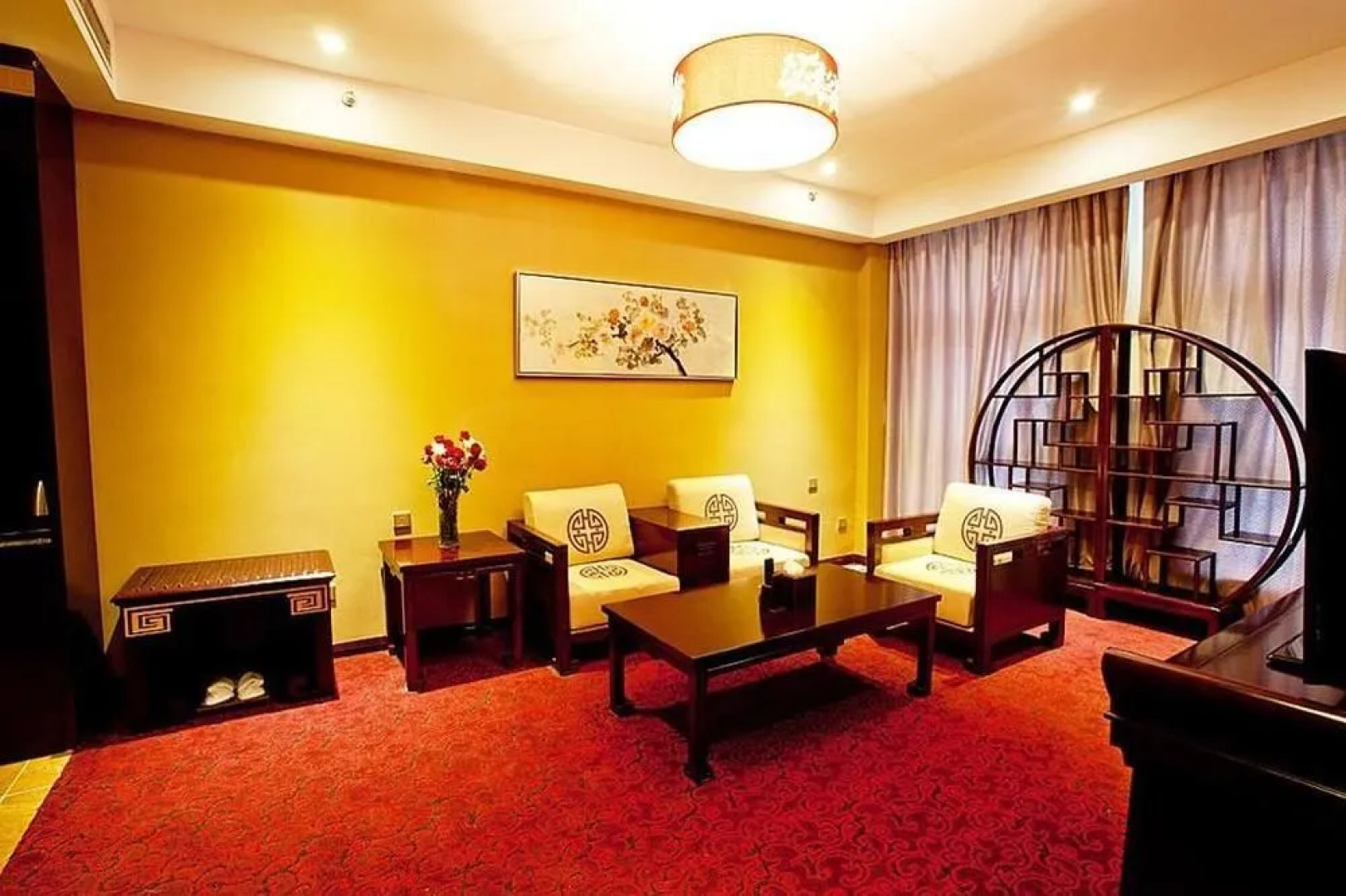 Shengfeite Garden Hotel
