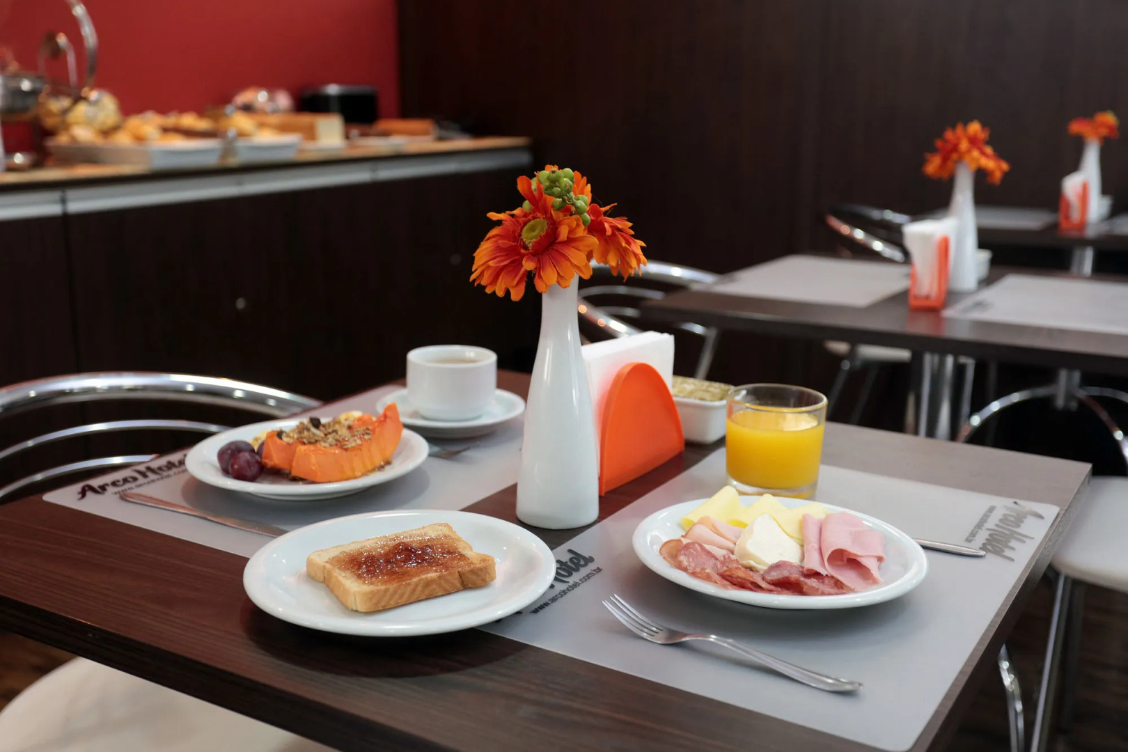 Golden Tower Express Araraquara by Fênix Hotéis