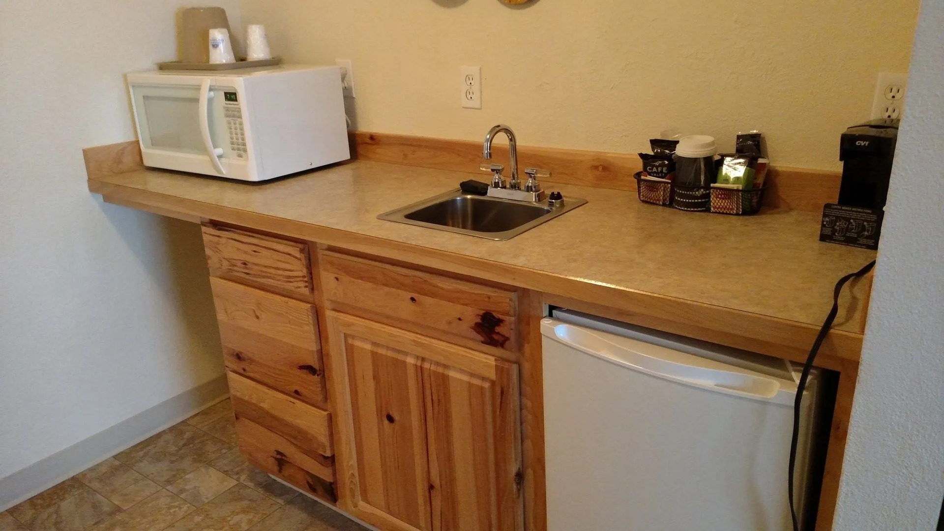 Americas Best Value Inn Polson