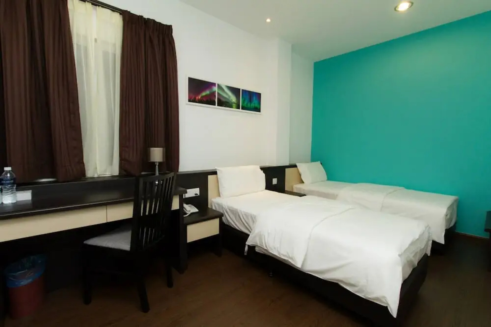Aurora Boutique Hotel by OYO Rooms