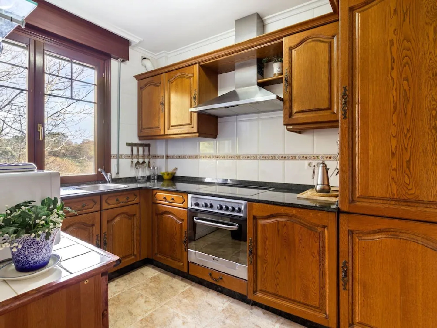 Exquisite Holiday Home in Carasa With Private Garden