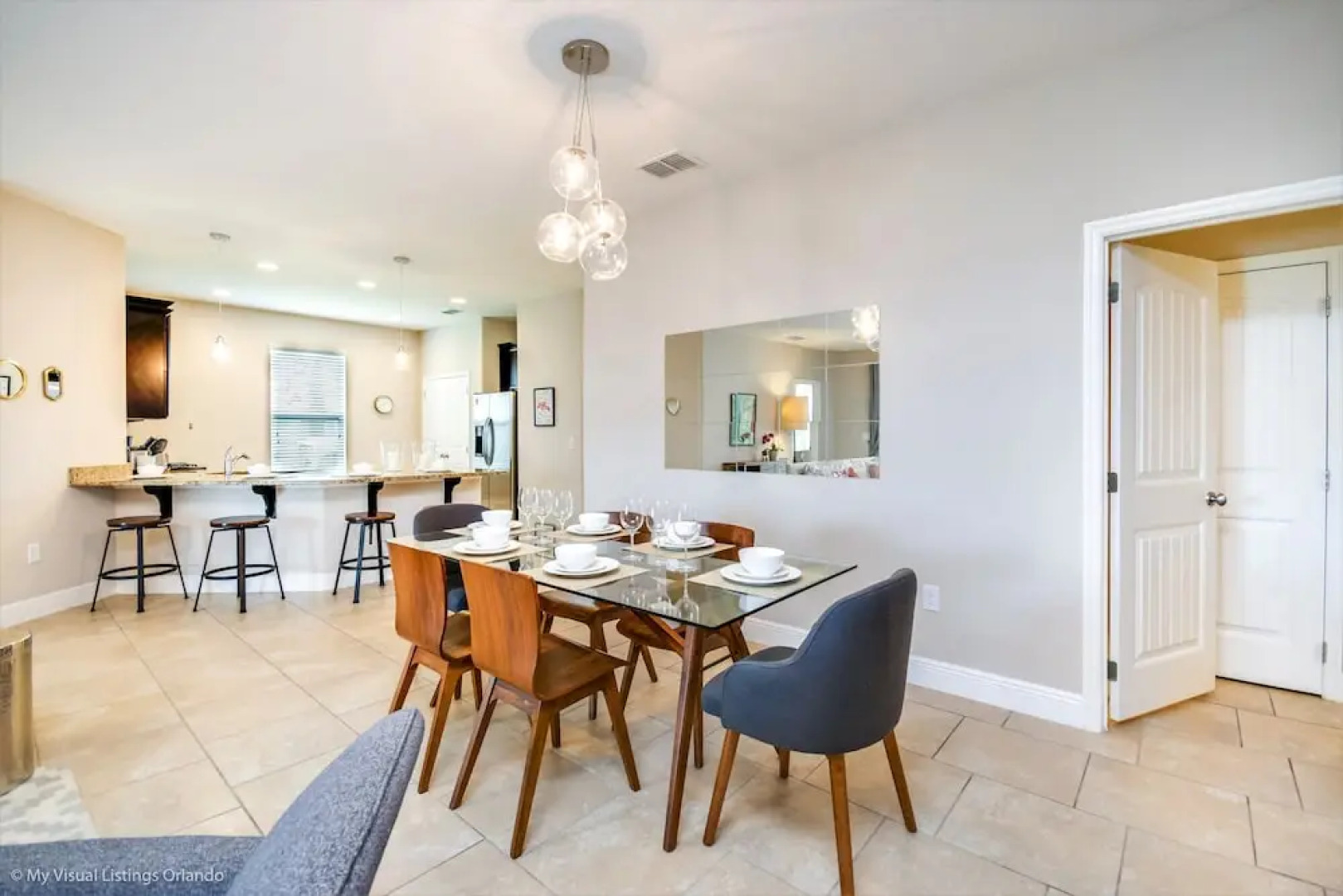 Solterra - 4175 Oaktree Drive