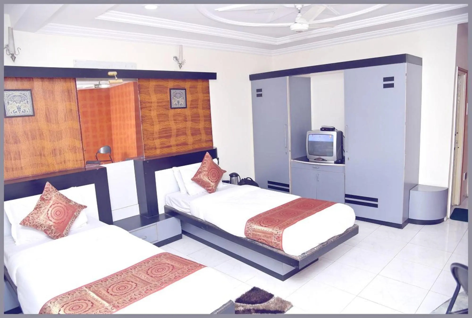 Hotel Atithi