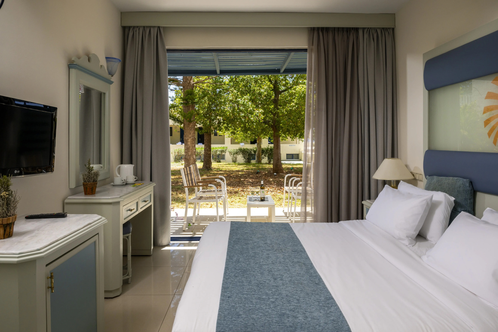 Отель Mare Blue