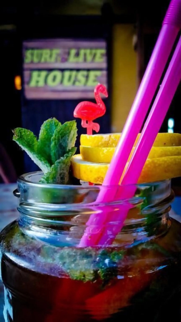 SURFtoLIVE House - Hostel