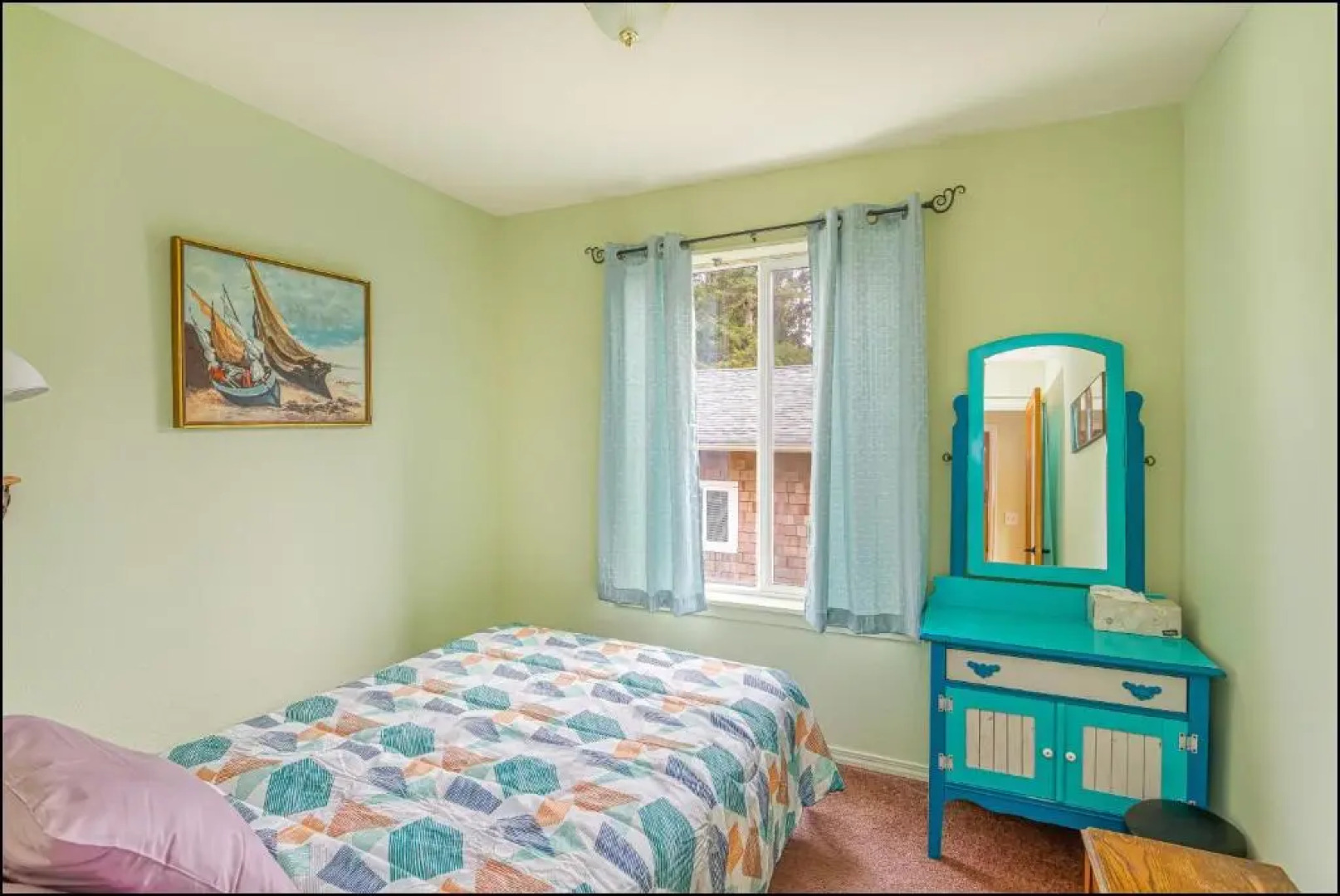 Captain Mike's Snug Harbor