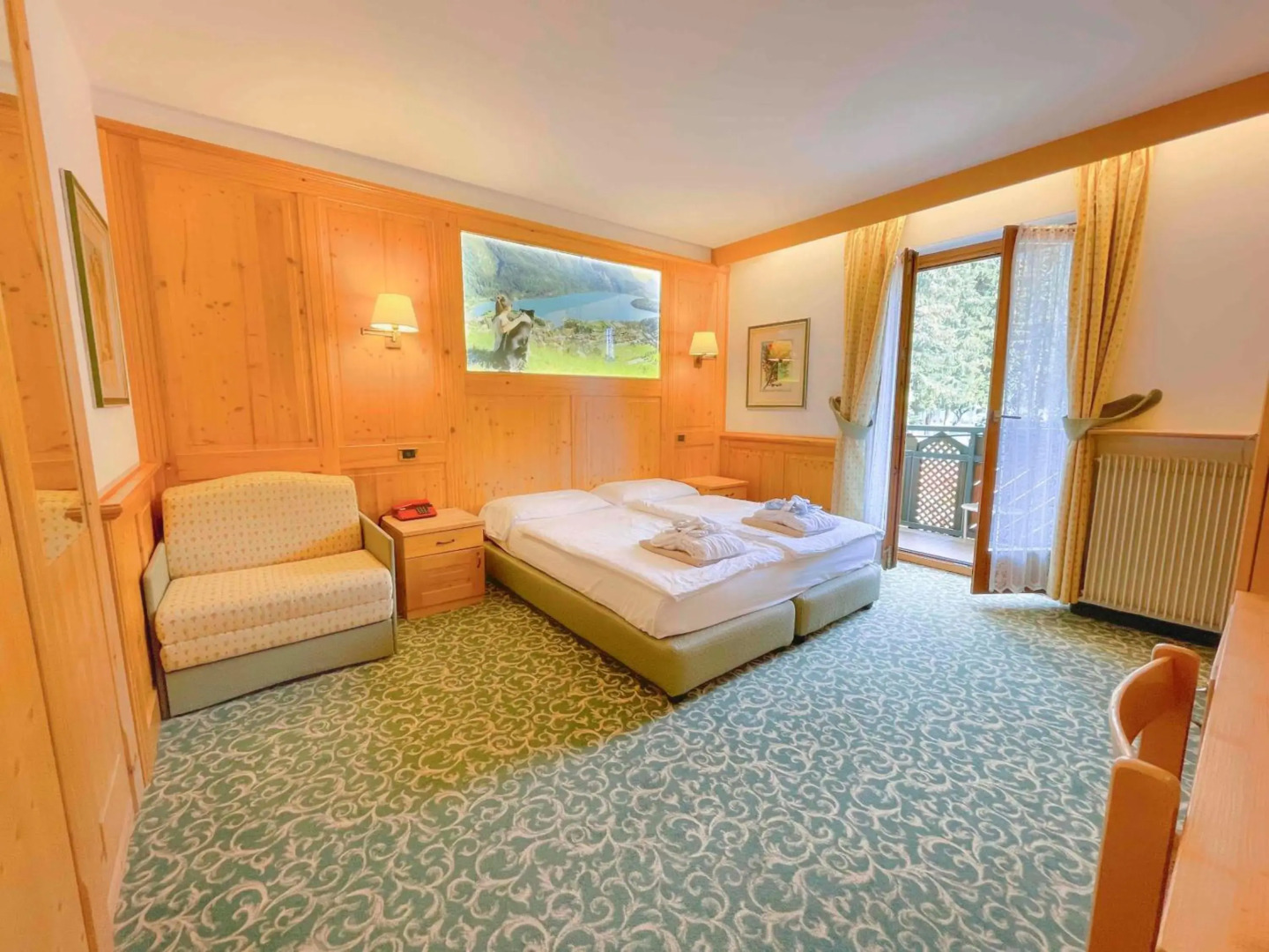 Alle Dolomiti Boutique Lake Hotel