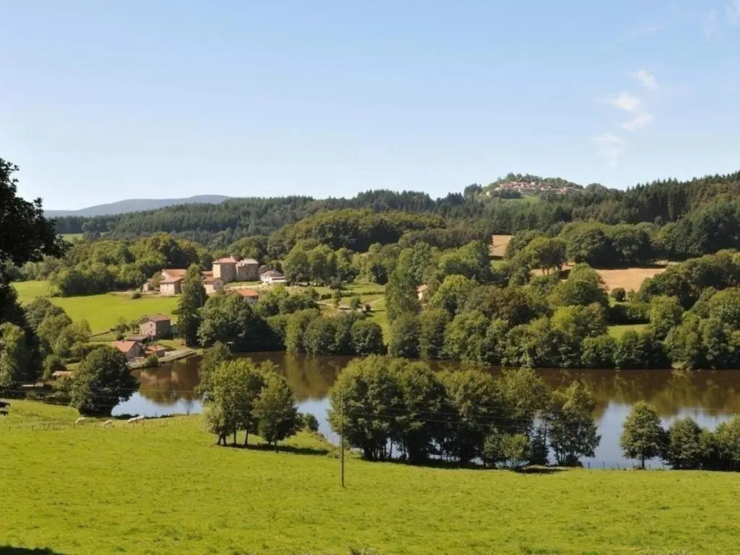 Gîte Les Salles, 6 pièces, 10 personnes - FR-1-496-60