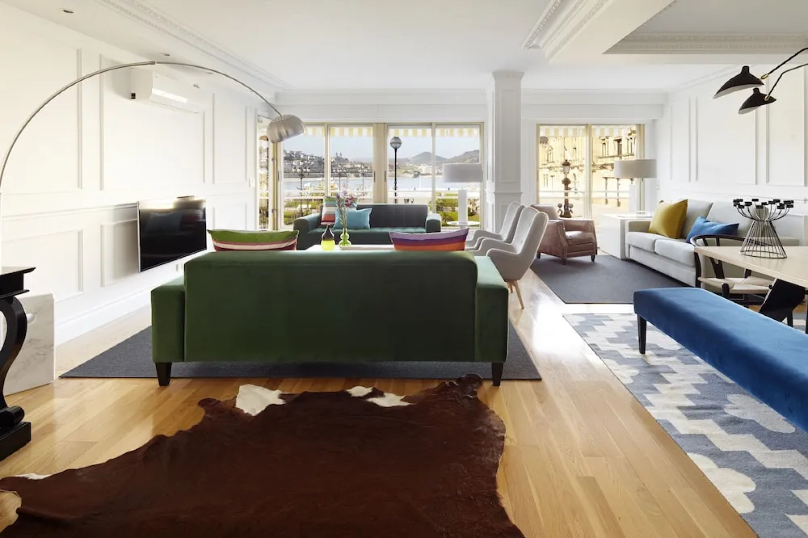 Playa de La Concha 4 Apartment by FeelFree Rentals