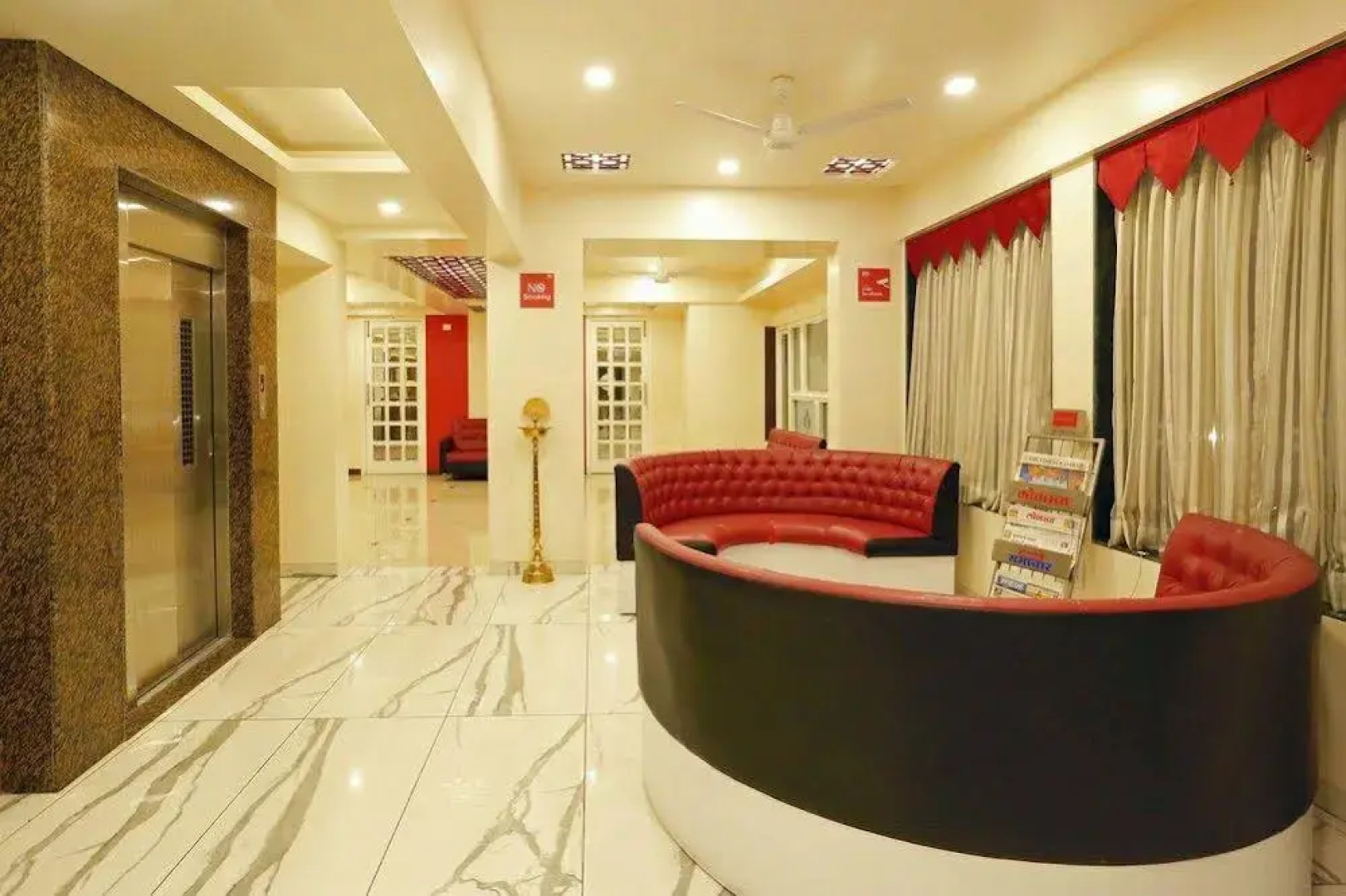 Vista Rooms at Shivaji Nagar