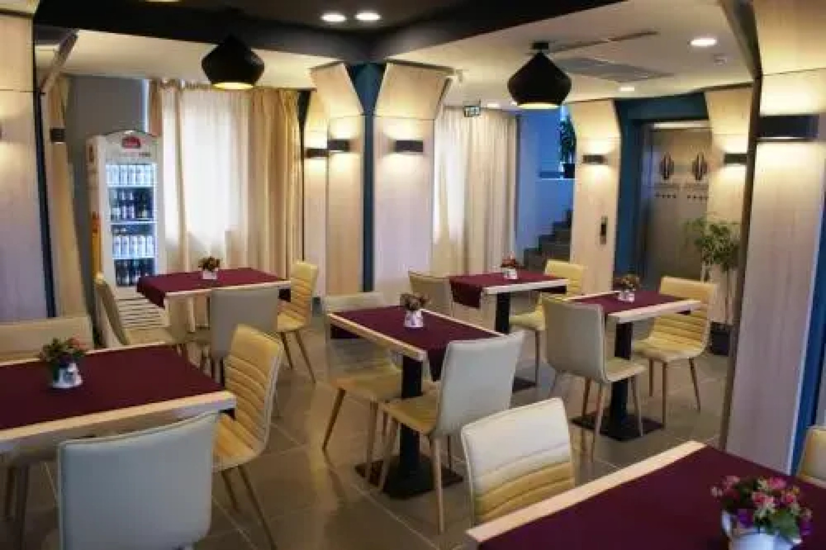 Panorama Business Inn