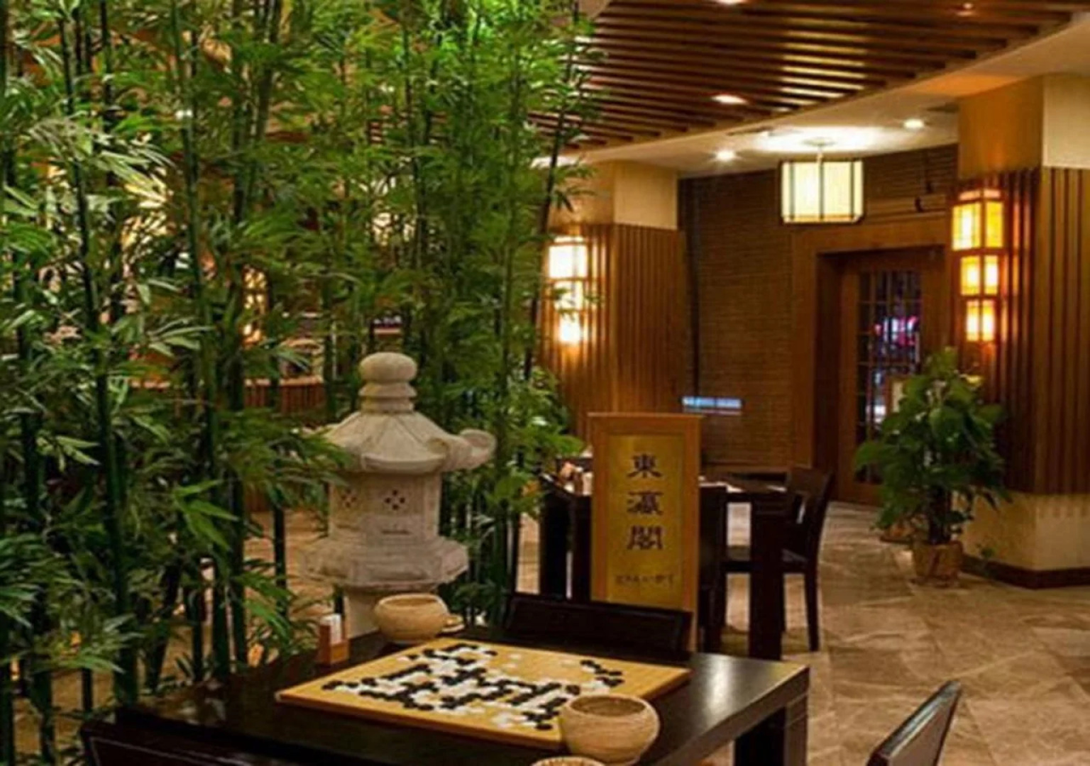 Hongyi Hotel Wuhan University