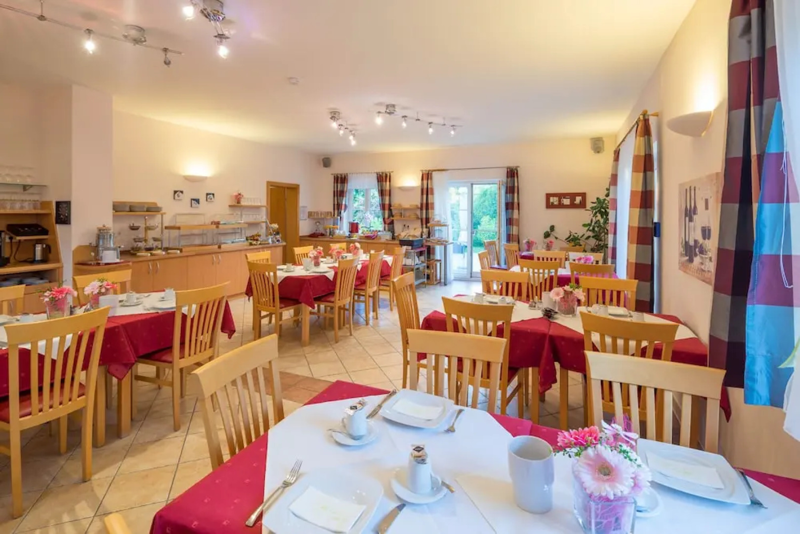 Hotel Oasis Loipersdorf