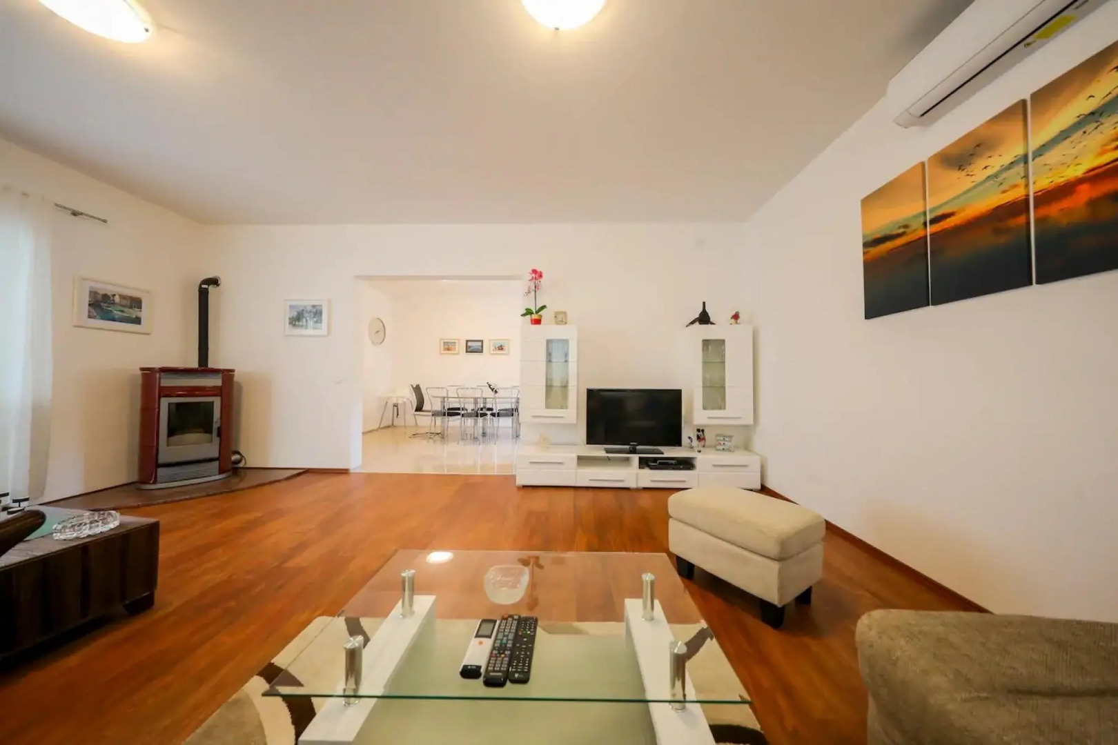 Ante - 30 m from beach - H(6+2)