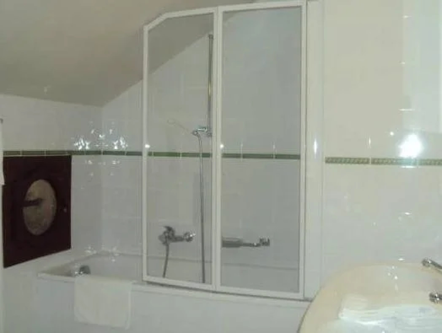La Coudre Bed & Breakfast
