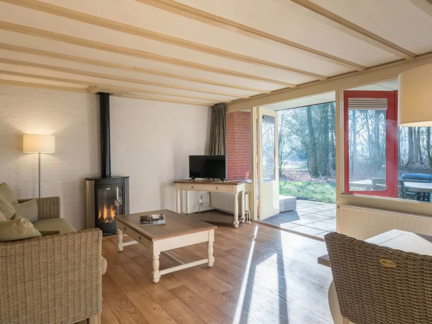Bungalow in Netherlands With Bubble Bath