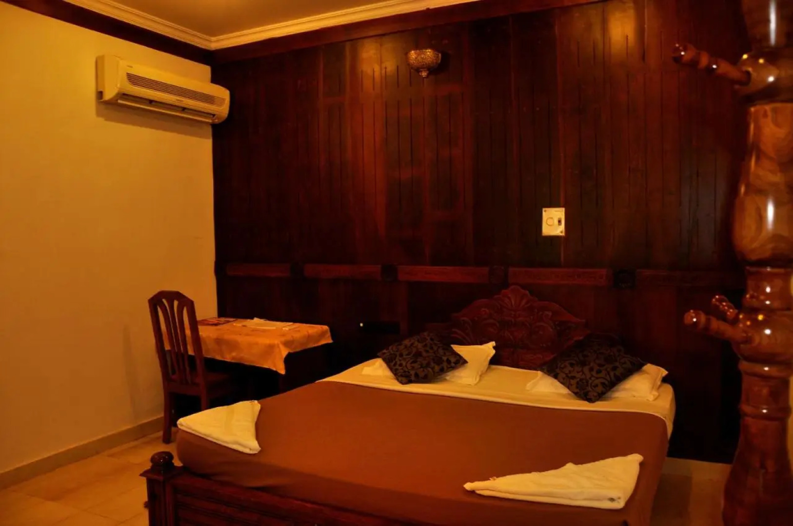 Raja Park Beach Resort