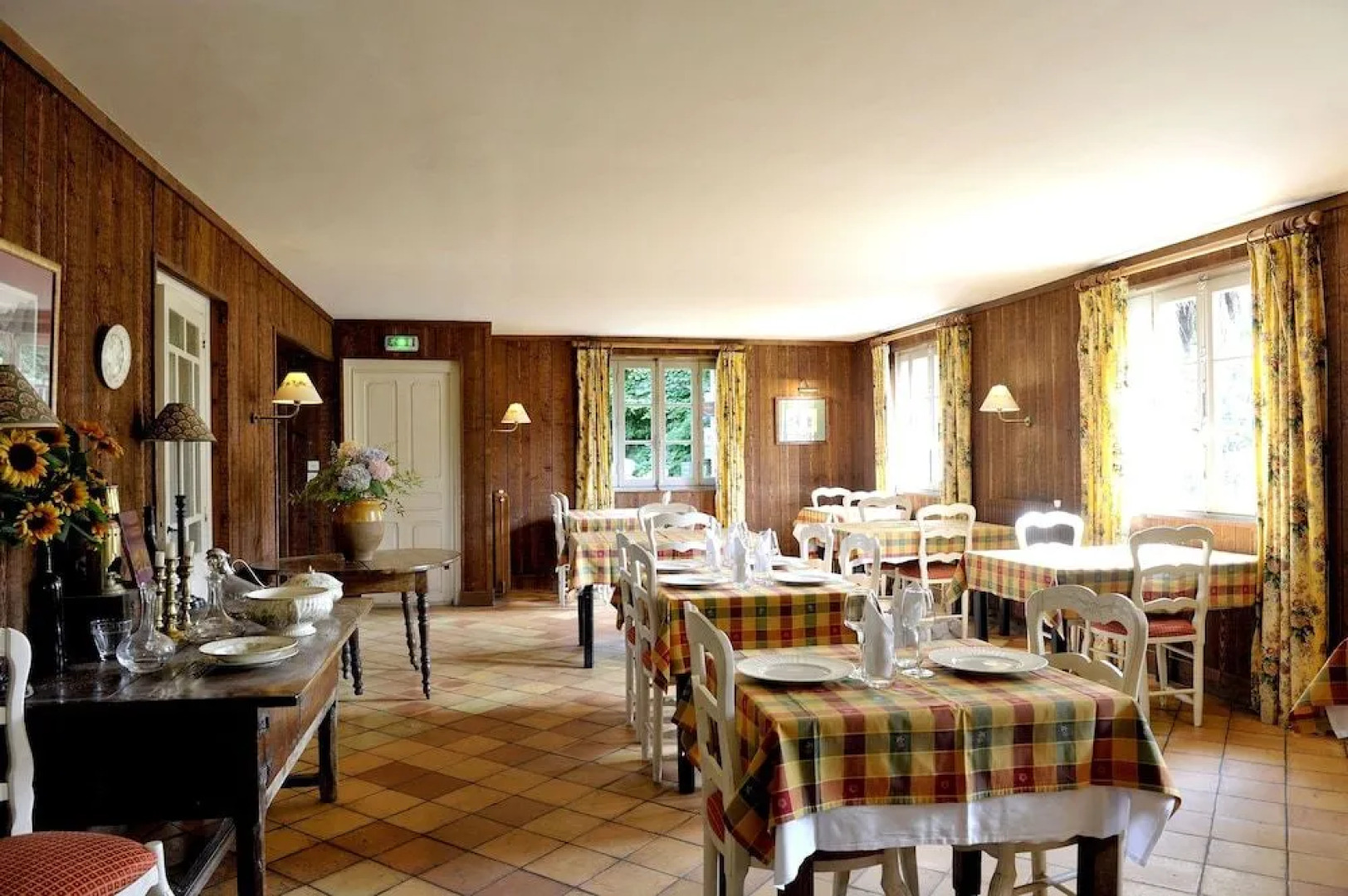 Hôtel - Restaurant Les Bains de Secours