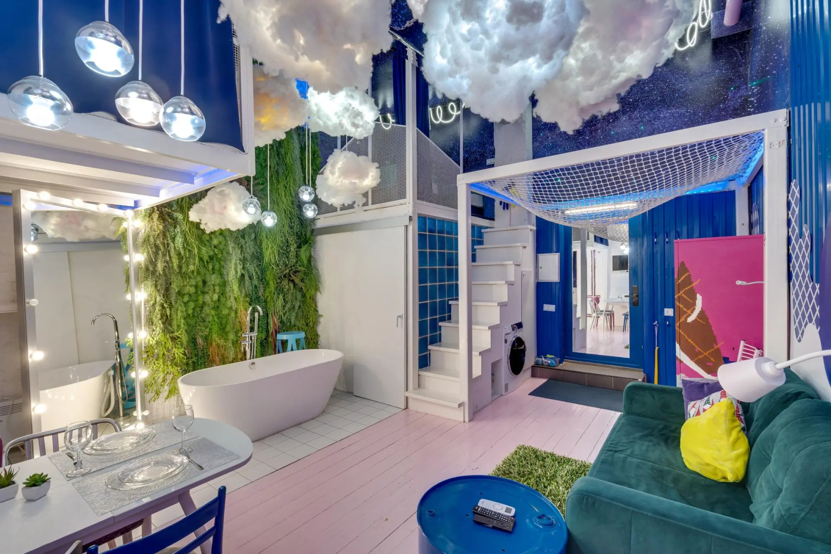 Studio V Moscow (Студио Ви)
