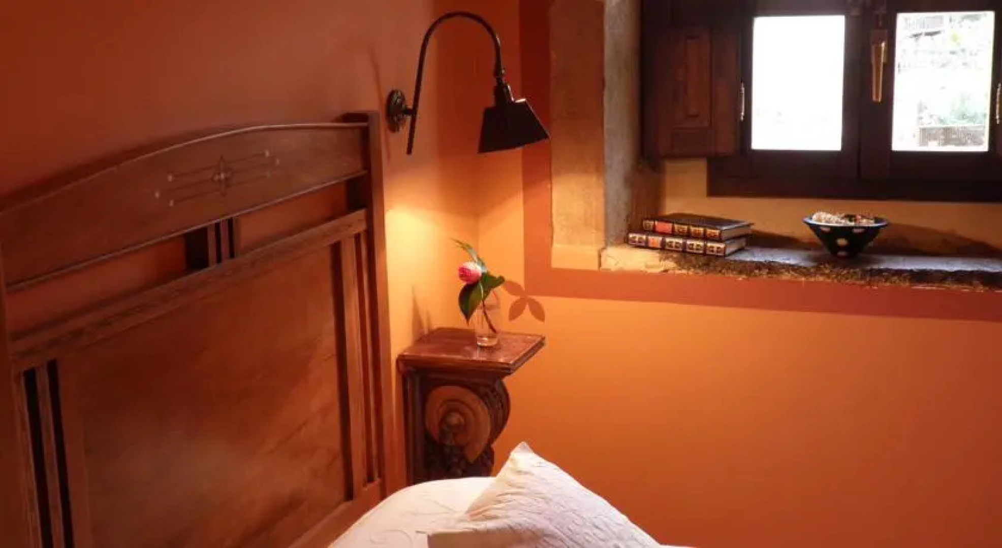 Casona de San Pantaleón de Aras