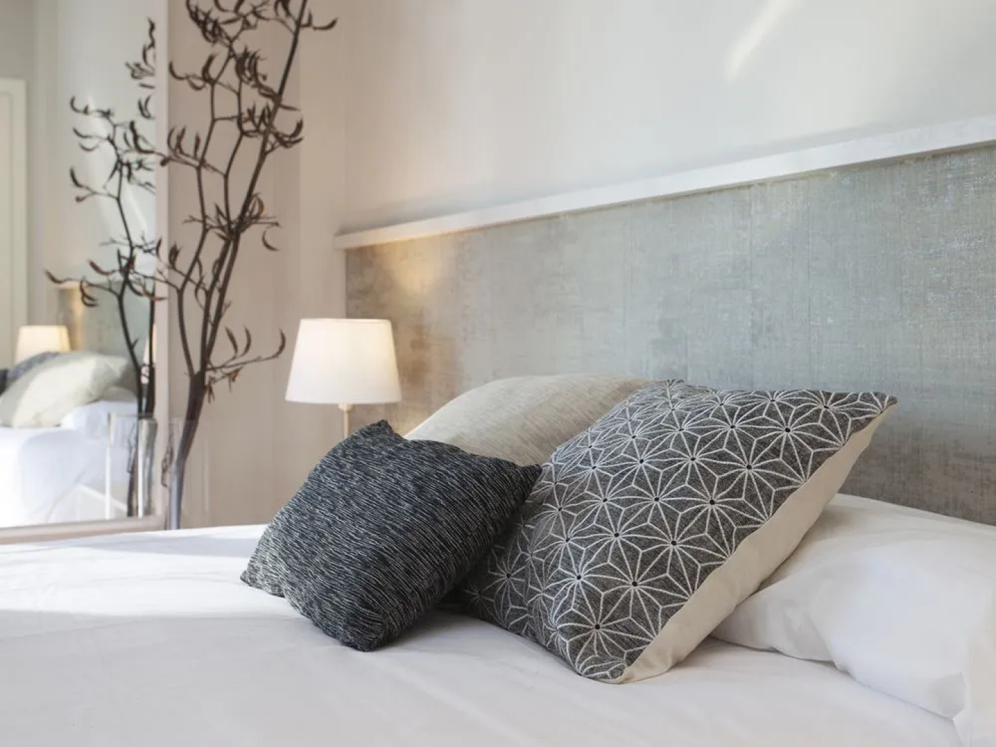 Misterflats - Pere IV