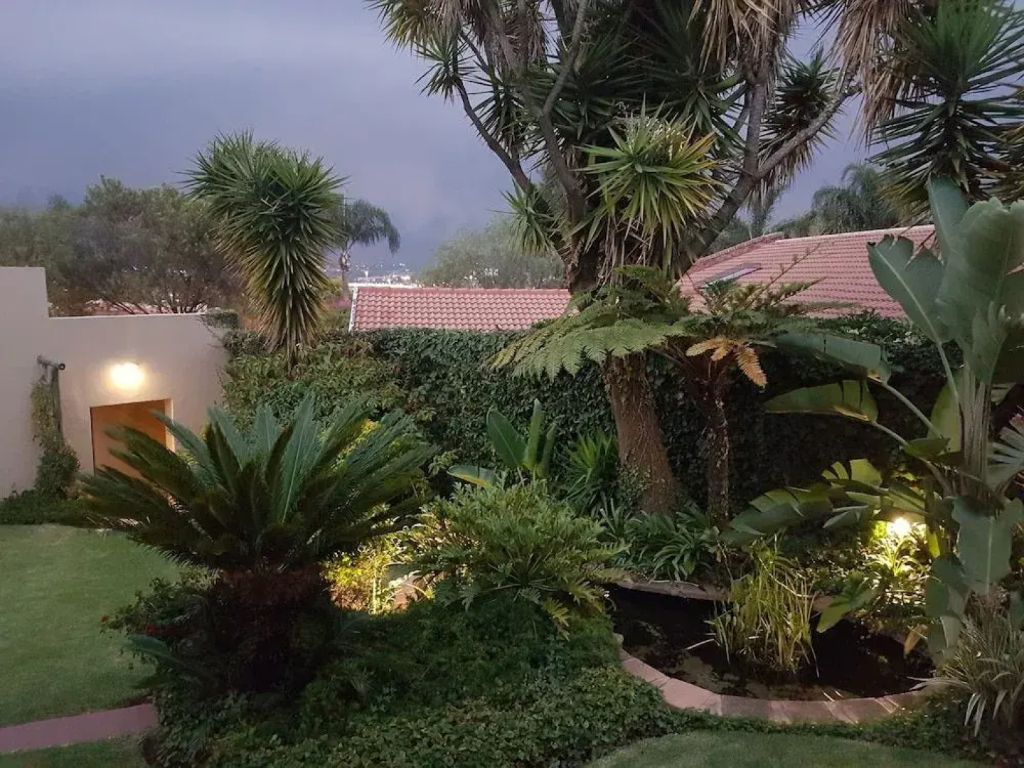 PhysEQFiT Guesthouse