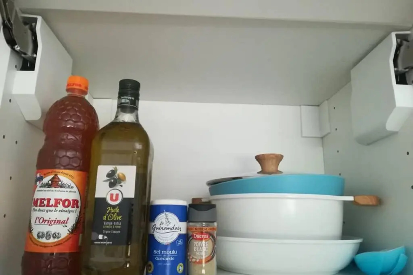 Studio renové en RDJ dans résidence de standing