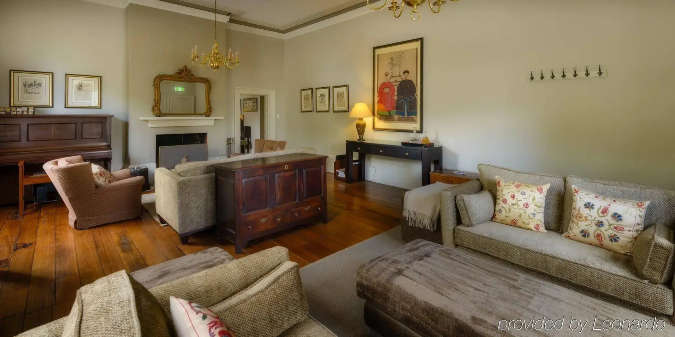 The Woodbridge Waterfront Rooms.