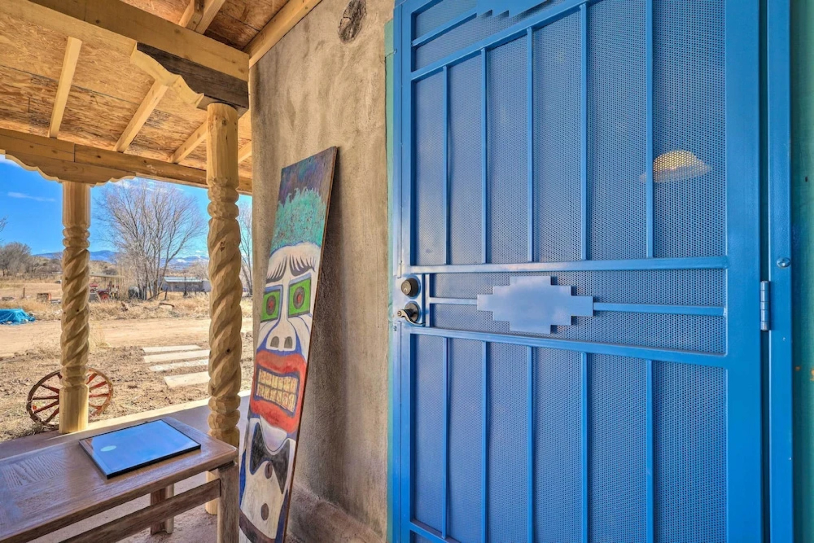 Santa Cruz Home w/ Mountain Views!