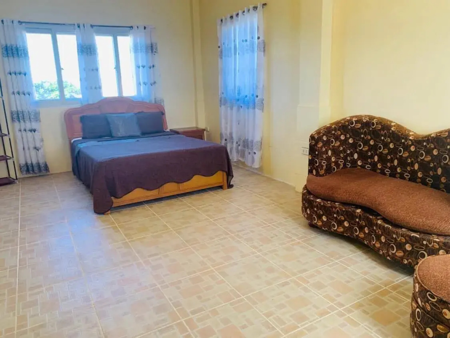 Pundaquit Luxury Resort