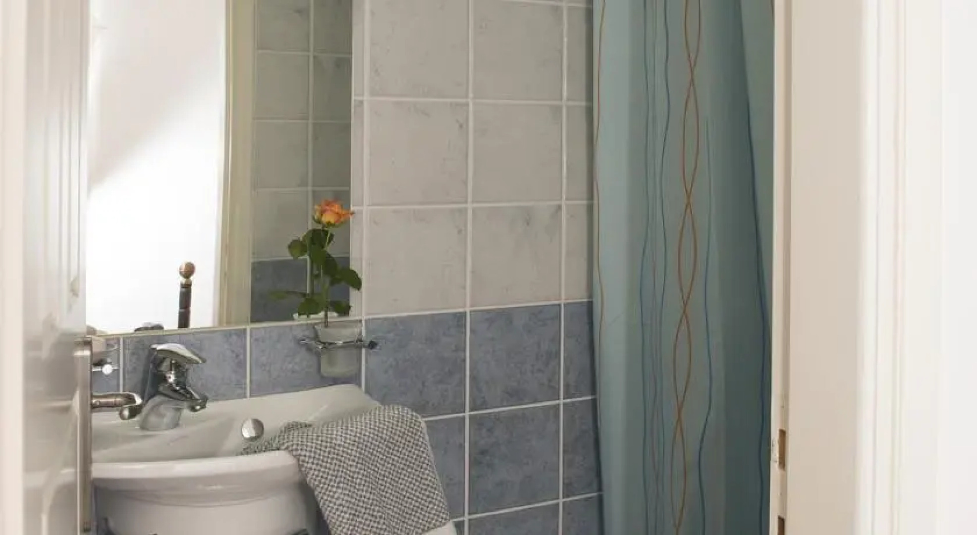 Nafsikas & Ntinos Home