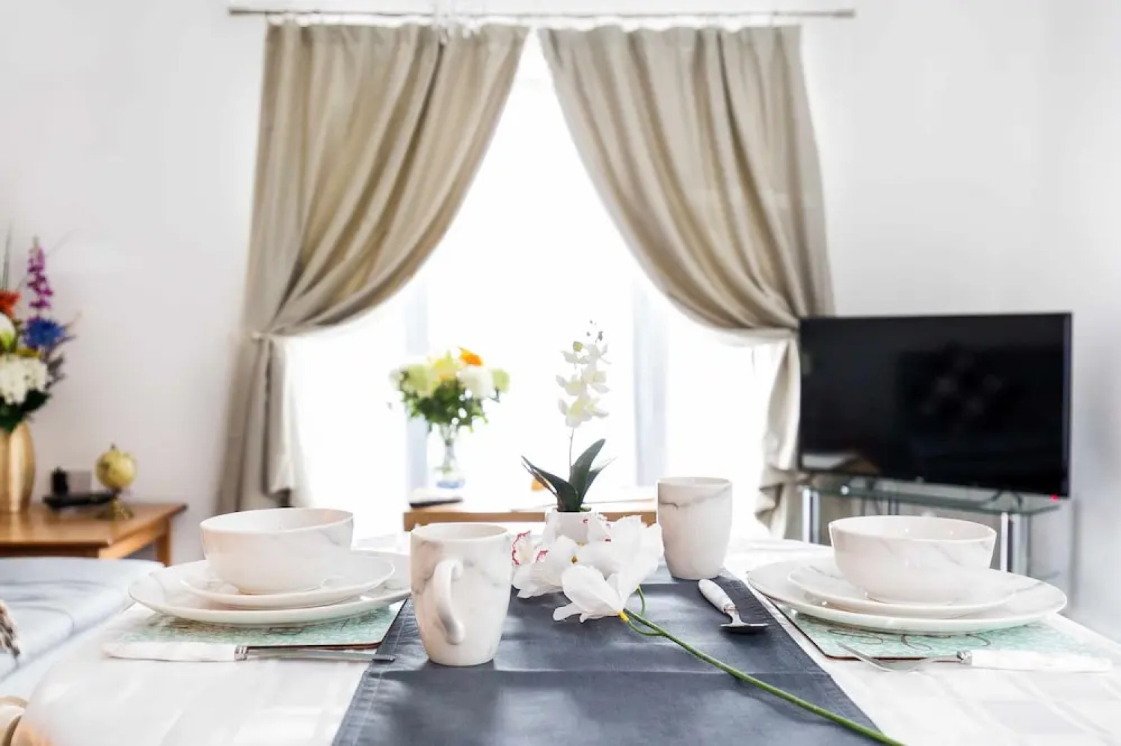 Grand Central Apartments