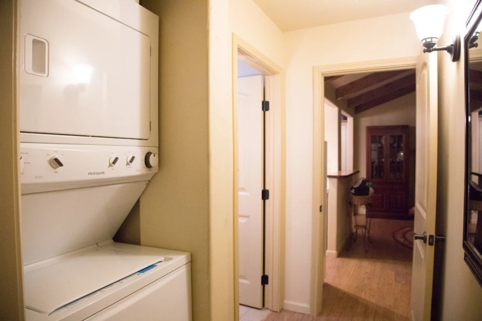 Little Rock 'N' Woodv 2 Bedrooms 2 Bathrooms Home