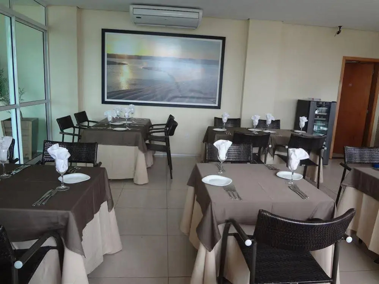 L'Authentique Cristal Hotel