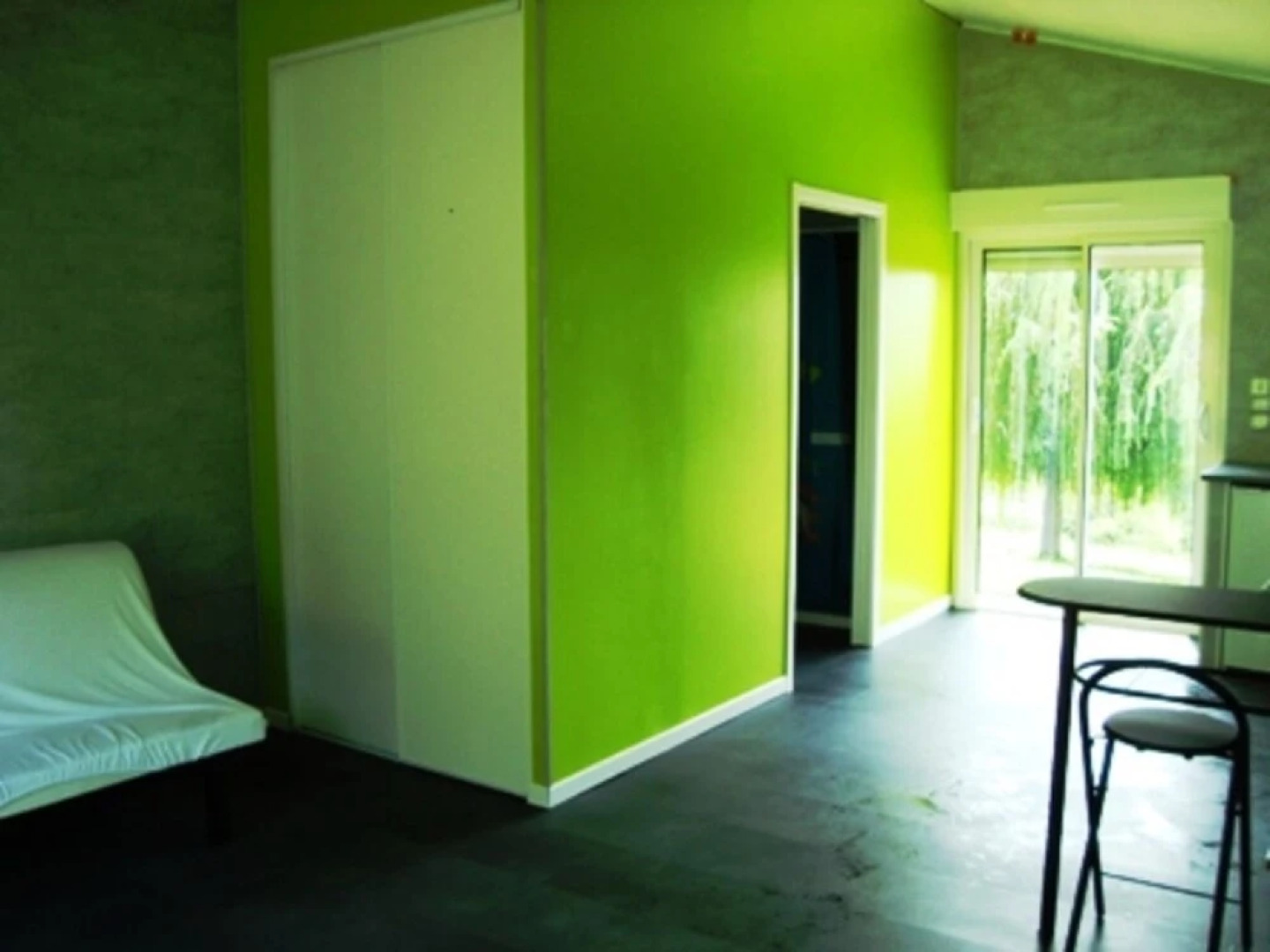 Studio in Pouydraguin, With Pool Access and Terrace