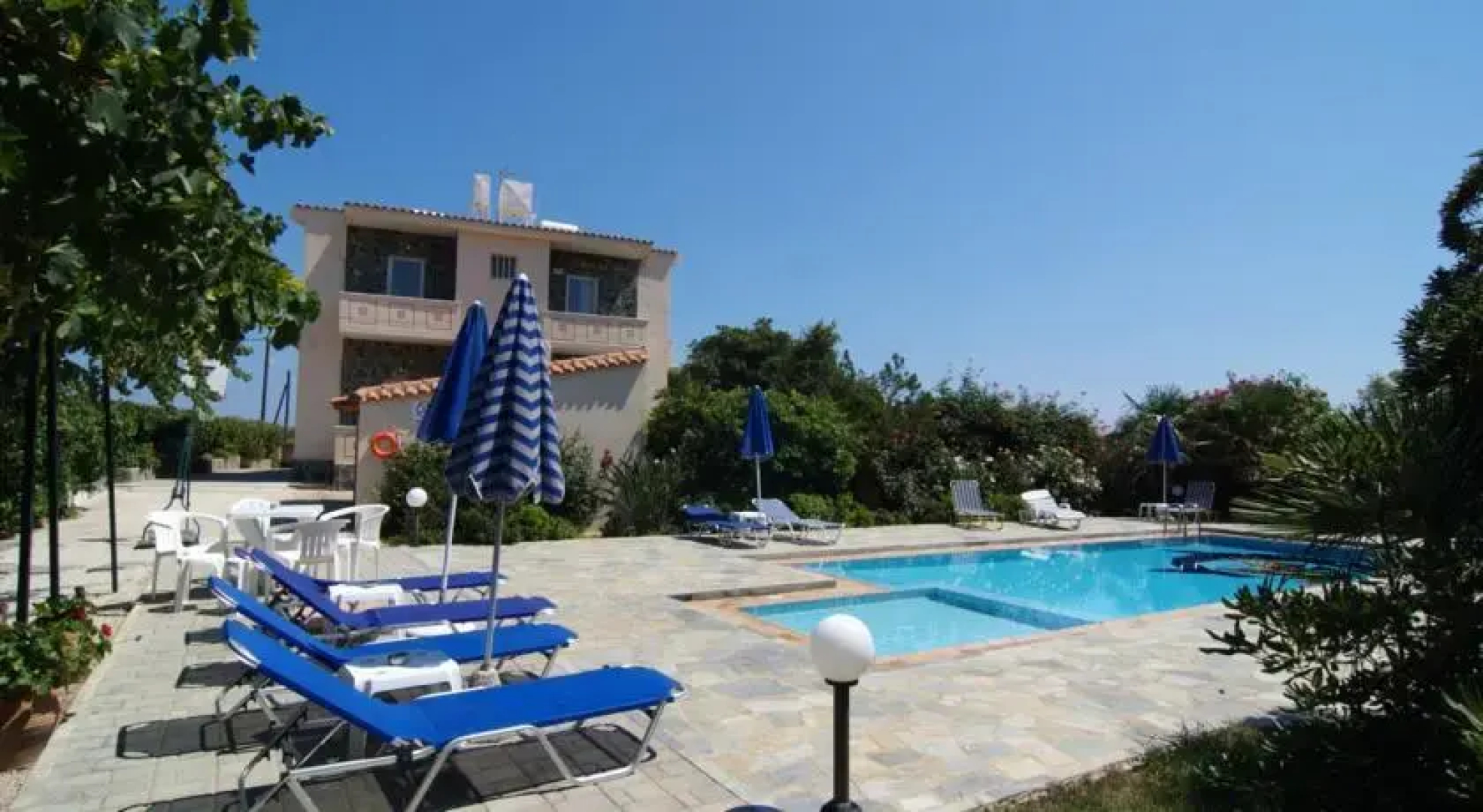 Skoutelonas Villa